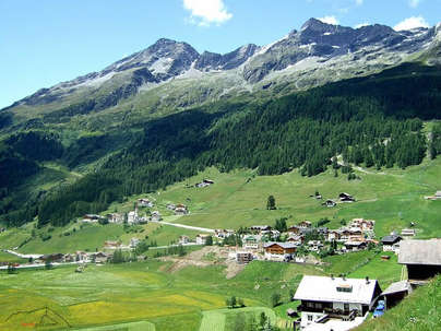 Riva di Tures in fairytale location.